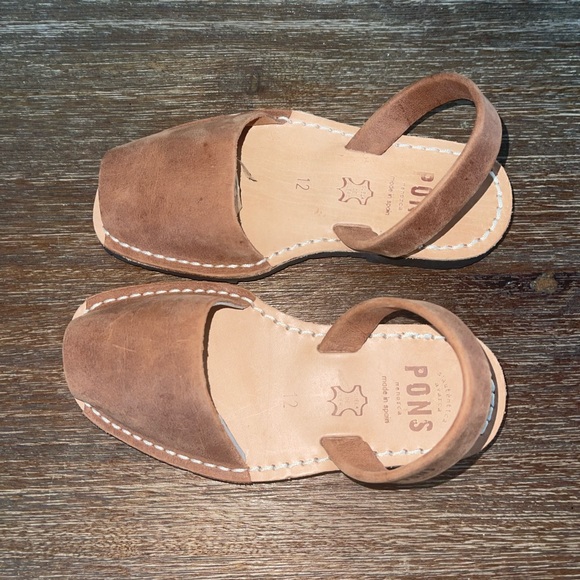 Pons - Picture 2 of 5